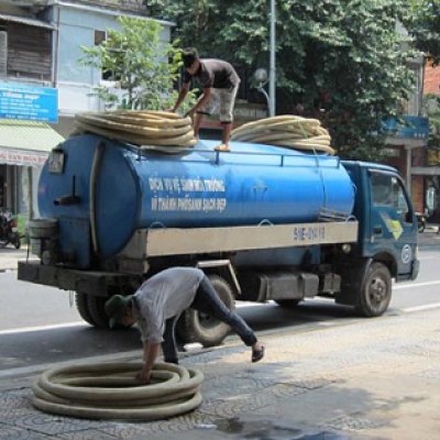Hút bể phốt tại Nghĩa Đàn